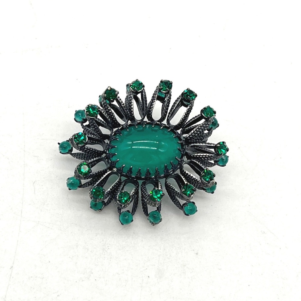 Vintage Austria Green‎ Rhinestone Cabochon Sunburst Brooch Gunmetal Tone 1.5in
